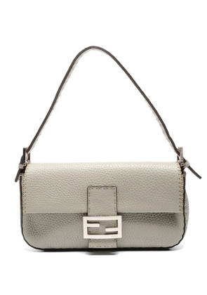 Fendi Pre-Owned 2000s pebble-grain shoulder bag - Grey