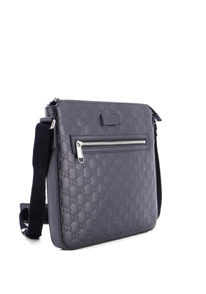 Gucci Pre-Owned Signature Zip Messenger Bag Guccissima Leather Medium crossbody bag - Black