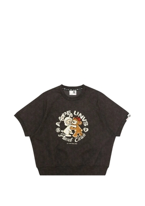 AAPE BY *A BATHING APE® appliqué cropped T-shirt - Brown