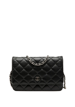 CHANEL Pre-Owned 2015-2016 CC Quilted Lambskin Wallet On Chain crossbody bag - Black