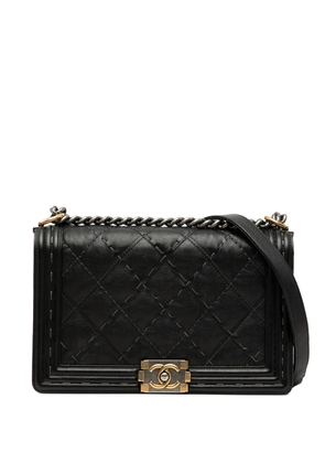 CHANEL Pre-Owned 2014-2015 Medium Quilted Calfskin Wild Stitch Boy Flap crossbody bag - Black