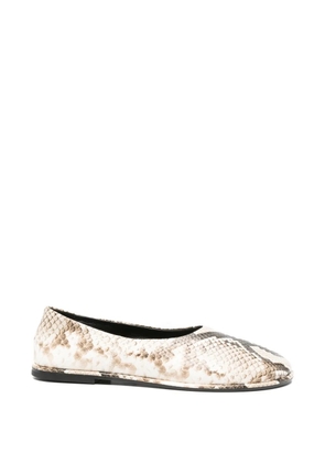 Teurn Studios Suri snake-print flat pumps - Neutrals