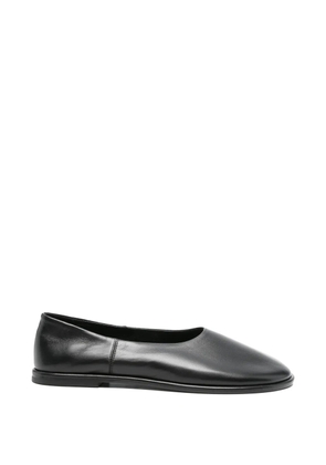 Teurn Studios Suri flat pumps - Black