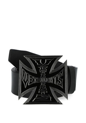 VETEMENTS cross-logo belt - Black