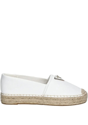 GUESS USA Jolandon slip-on espadrilles - White