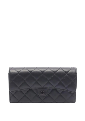 CHANEL Pre-Owned 2021-2026 Lambskin Quilted Classic Flap Wallet long wallets - Black
