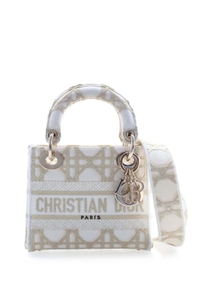 Christian Dior Pre-Owned 2023 Mini Embroidered Canvas Cannage Lady D Lite satchel - White