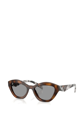 Prada Eyewear cat-eye sunglasses - Brown