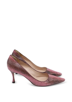 Manolo Blahnik snakeskin-pattern pointed-toe pumps - Pink