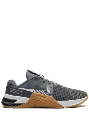 Nike Metcon 8 'Smoke Grey/Gum' sneakers