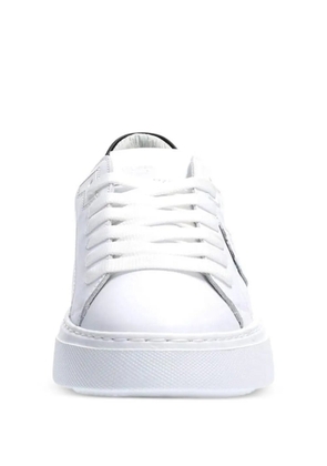 Philippe Model Paris appliqué panel sneakers - White