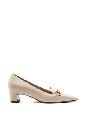 mara bini horsebit-detail pumps - Neutrals
