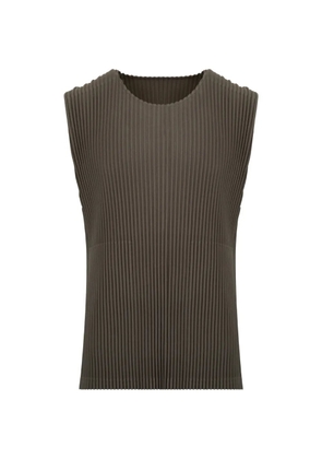 Homme Plissé Issey Miyake pleated tailored tank top - Grey