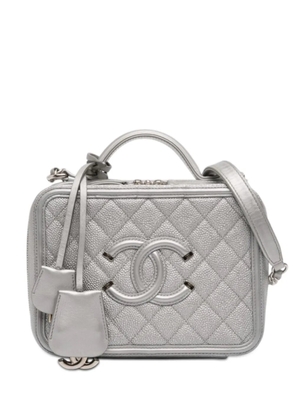 CHANEL Pre-Owned 2017-2018 Medium Caviar CC Filigree Vanity Case satchel - Silver