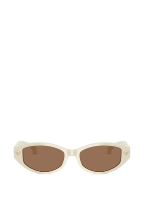 Versace Eyewear medusa cat-eye sunglasses - Neutrals