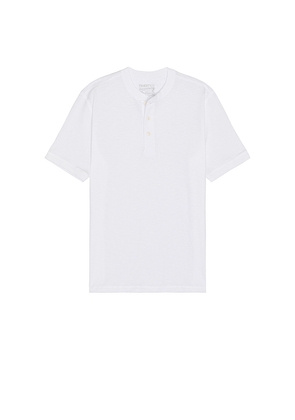 Faherty Short Sleeve Sunwashed Henley in White. Size L. Also in M, S, XL/1X.