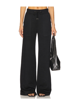 Heroine Sport Plush Pant in Black. Size L. Also in M, S, XL, XS.