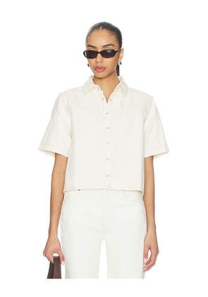 LEVI'S Logan Short Sleeve Denim Shirt in White. Size L. Also in M, S, XL, XS.