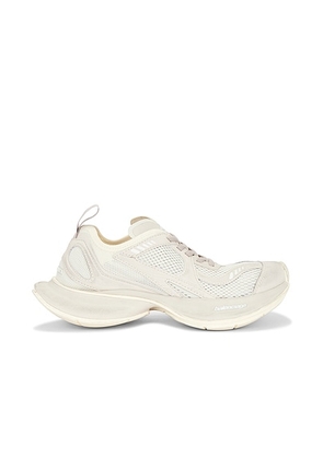 Balenciaga Circuit Sneaker in Beige - Beige. Size 41 (also in ).