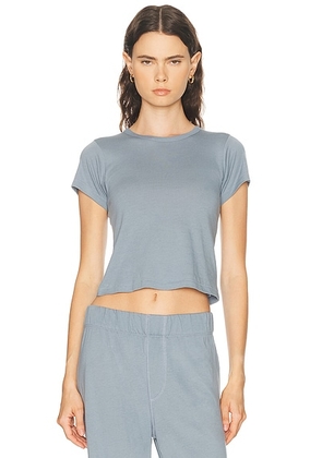 Eterne Short Sleeve Baby Tee in Slate - Slate. Size L (also in M, S, XL, XS).