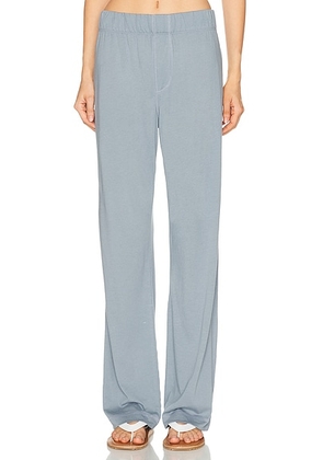 Eterne Lounge Pant in Slate - Slate. Size L (also in M, S, XL, XS).
