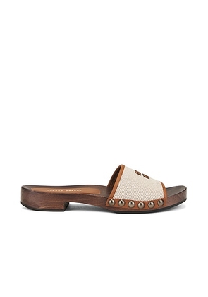 Miu Miu Clog Sandal in Naturale & Brandy - Neutral. Size 35 (also in 36, 37, 40, 41).