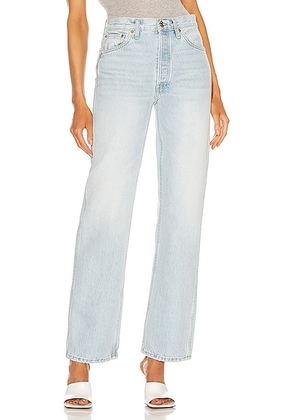 RE/DONE Originals 90s High Rise Loose in Perfect Light Indigo - Denim-Light. Size 25 (also in ).