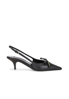 Miu Miu Nappa Bow Slingback Pump in Nero - Black. Size 37 (also in 37.5, 38, 38.5, 40).