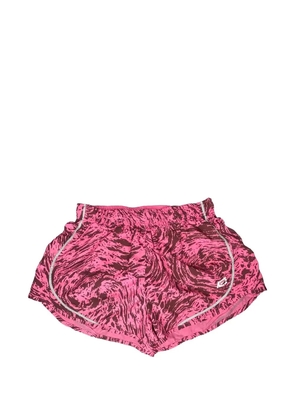 Nike Icon Clash Tempo shorts - Pink