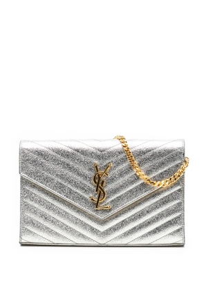 Saint Laurent Pre-Owned 2016 Metallic Grain De Poudre Matelasse Chevron Monogram Chain Wallet crossbody bag - Silver