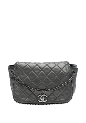CHANEL Pre-Owned 2015-2016 Small Quilted Calfskin CC Enchained Accordion Flap crossbody bag - Grey