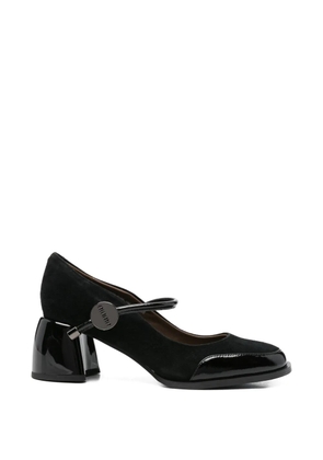 LINDA BAUMANN logo-detail heeled pumps - Black