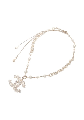 CHANEL Pre-Owned 2012 rhinestone pearls CC-mark necklace - Gold