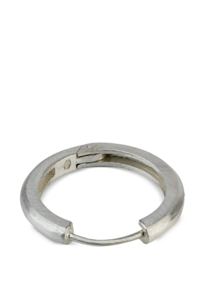 Parts of Four small V2 hoop earring - Silver