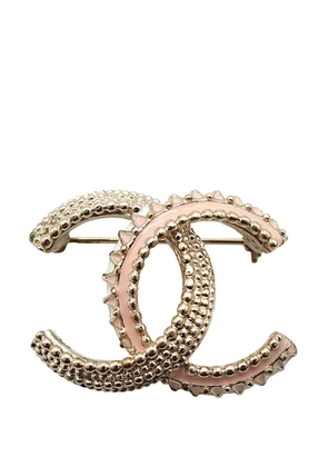 CHANEL Pre-Owned 2018 Gold Plated Lacquered CC Brooch costume brooch