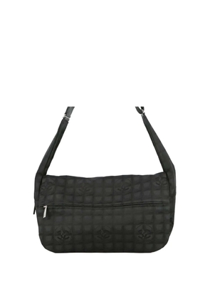 CHANEL Pre-Owned 2009-2010 New Travel Line Nylon Messenger crossbody bag - Black