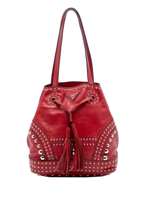 Prada Pre-Owned 2010-2026 Large Studded Leather bucket bag - Red