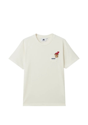 CHOCOOLATE pocket-detail T-shirt - Neutrals