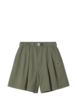 FINGERCROXX belted pleated shorts - Green