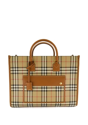 Burberry medium Freya tote bag - Brown