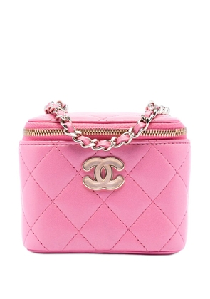 CHANEL Pre-Owned 2021-2025 Mini CC Quilted Lambskin Beaded Heart Charms Chain Case vanity bag - Pink