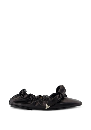 Toga Pulla ruched-detail ballet flats - Black