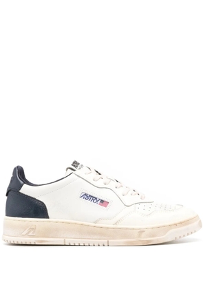 Autry Super Vintage Medalist low-top sneakers - Neutrals
