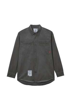 izzue patch-pocket shirt - Grey