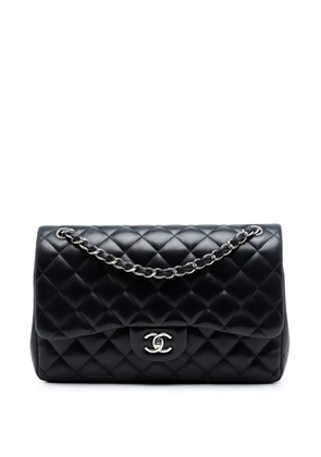 CHANEL Pre-Owned 2012 Jumbo Classic Lambskin Double Flap shoulder bag - Black