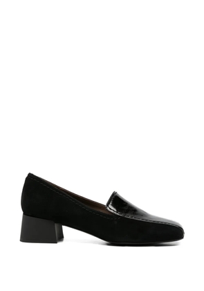LINDA BAUMANN patent-effect pumps - Black