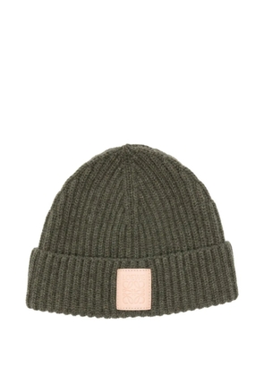 LOEWE logo-patch beanie hat - Green