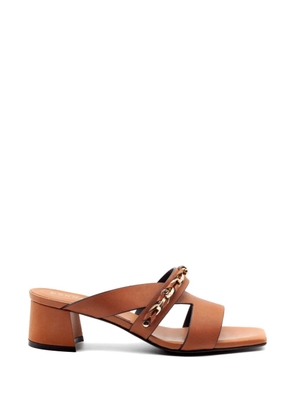 Donnarì crossed straps chain sandals - Brown
