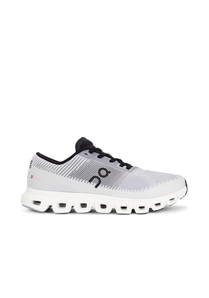 On Cloud 6 Push Sneakers in Lilac & Black - White. Size 9 (also in ).