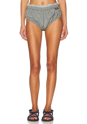 Miu Miu Hot Short in Piombo - Grey. Size 4 (also in ).